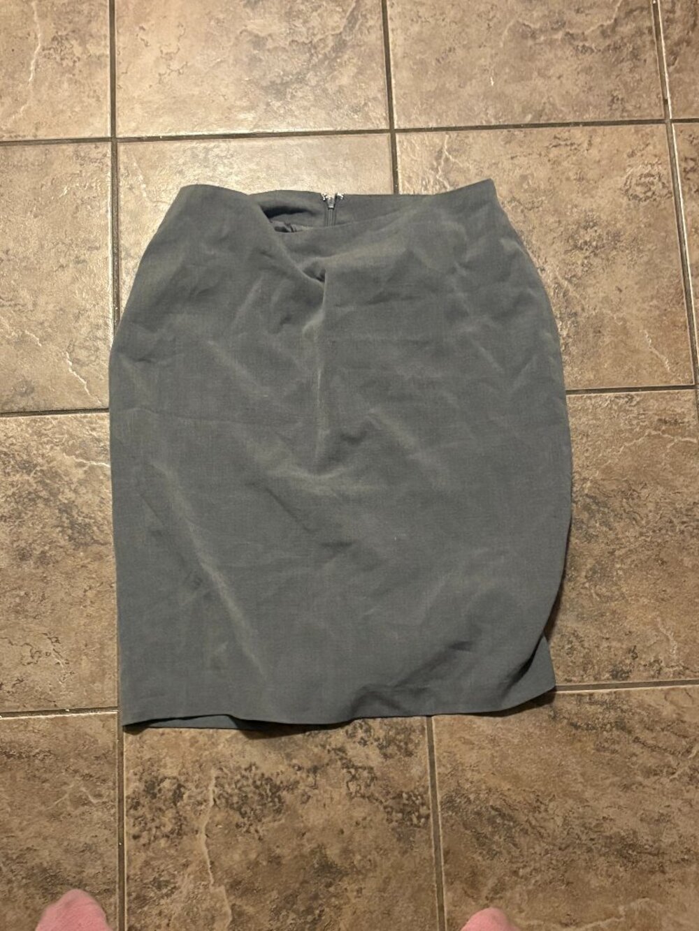Shape FX Women's Gray Pencil Skirt